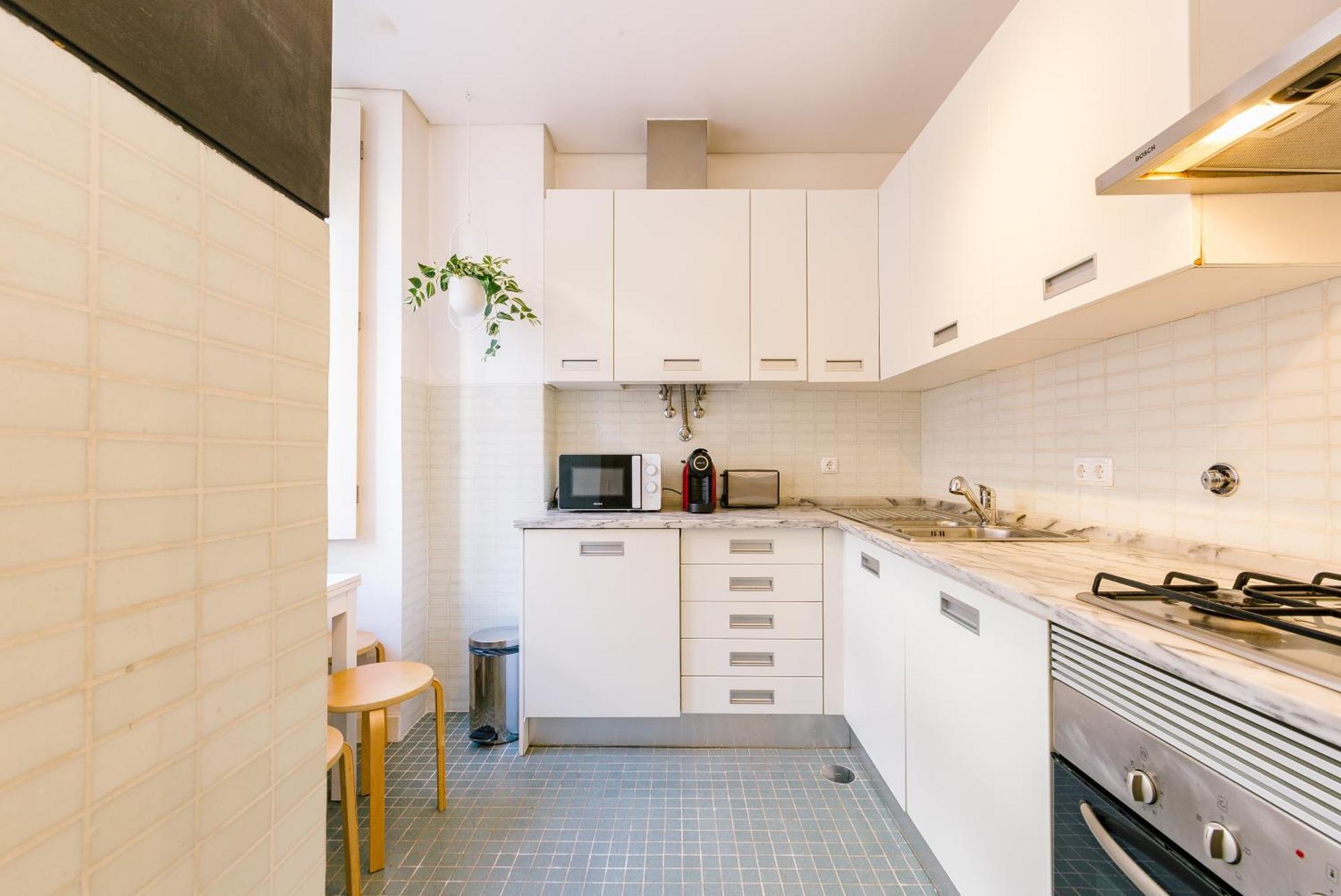 Chiado 2 Bedroom Elegant Apartment ลิสบอน ภายนอก รูปภาพ