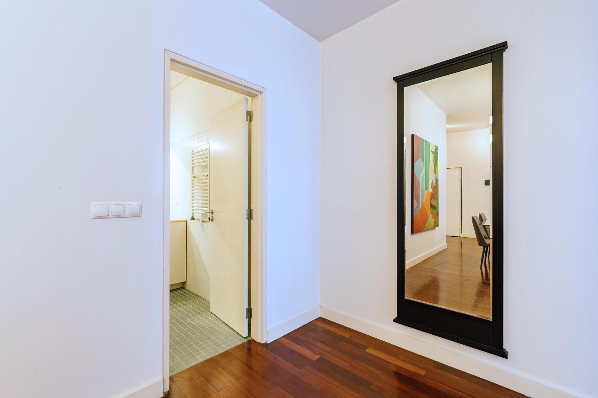 Chiado 2 Bedroom Elegant Apartment ลิสบอน ภายนอก รูปภาพ