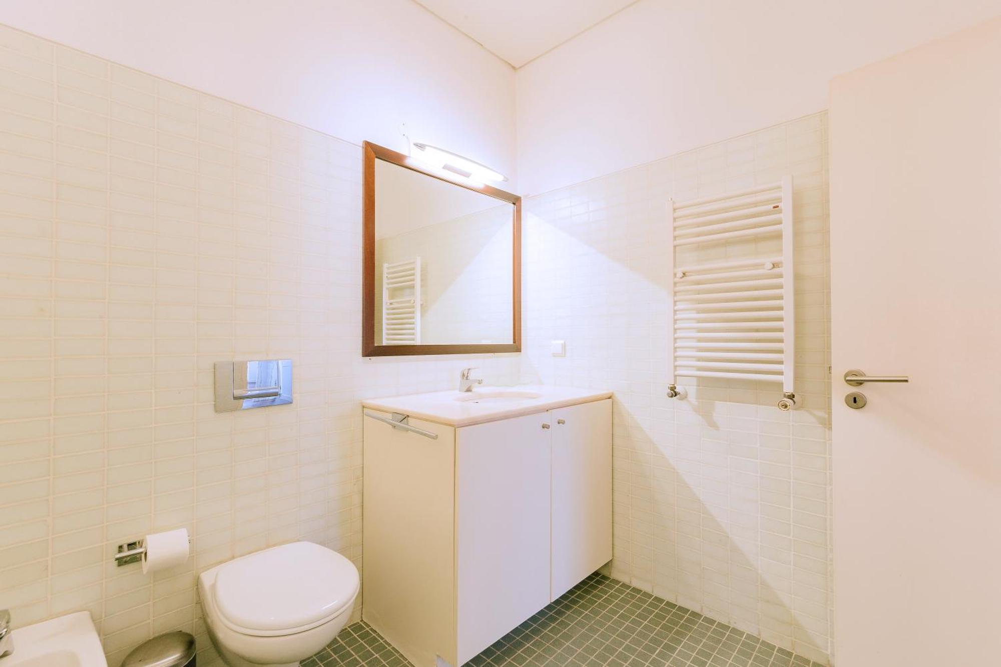 Chiado 2 Bedroom Elegant Apartment ลิสบอน ภายนอก รูปภาพ