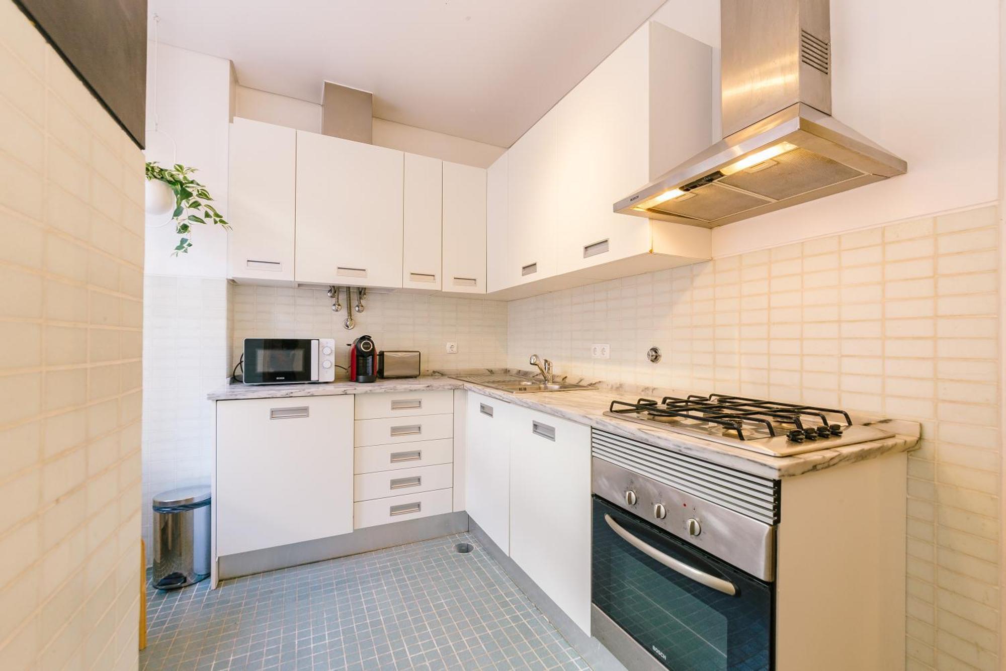 Chiado 2 Bedroom Elegant Apartment ลิสบอน ภายนอก รูปภาพ